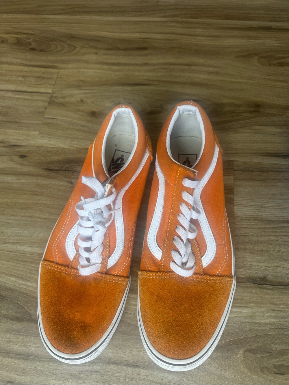 Vans Men's Orange and White Low-Top Skate Sneakers